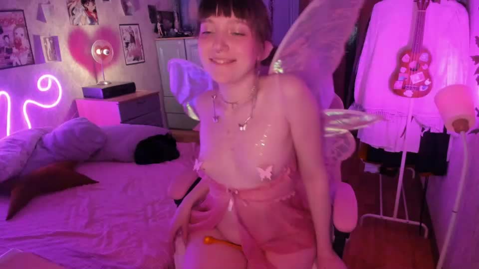 rileynymph Webcam Chat August 24, 2026