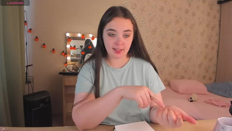 alice_next_door_ Webcam Chat August 24, 2026
