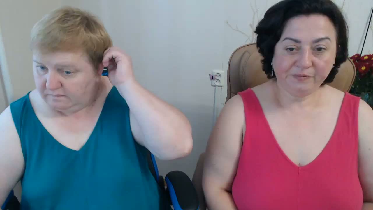XMollyJaneEX Webcam Chat August 24, 2026
