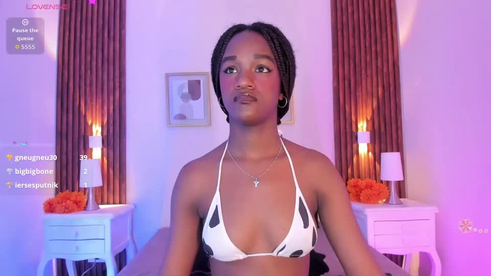 chloebrunnie Webcam Chat August 24, 2026