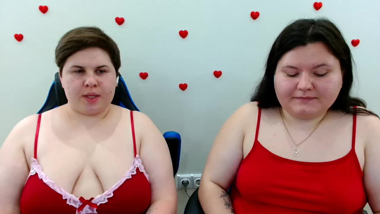 BeckyAndEllen Webcam Chat August 25, 2026