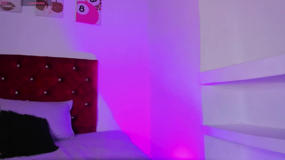 kittystar18 Webcam Chat August 25, 2026