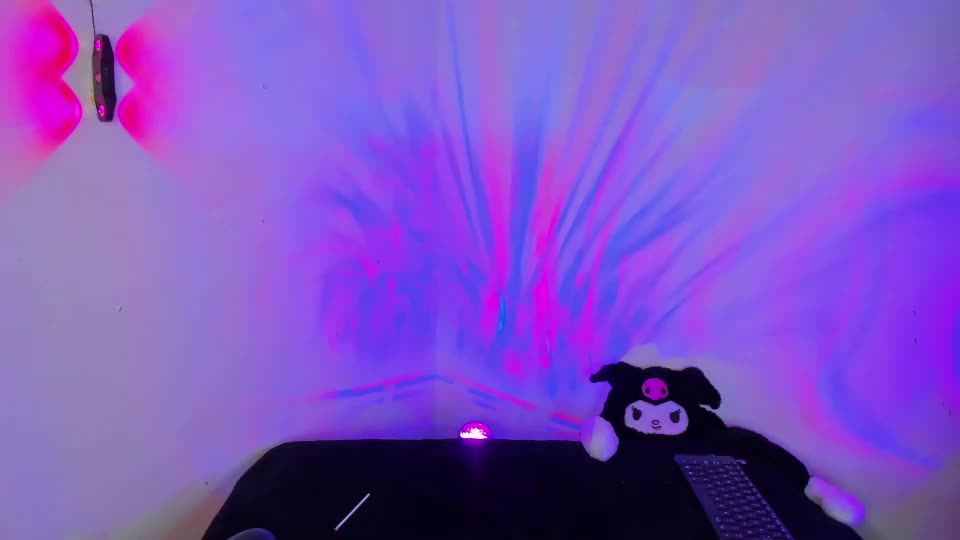 kuromi_less Webcam Chat August 25, 2026