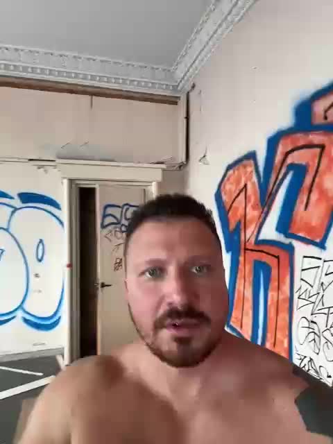 SnakeTina Webcam Chat August 25, 2026