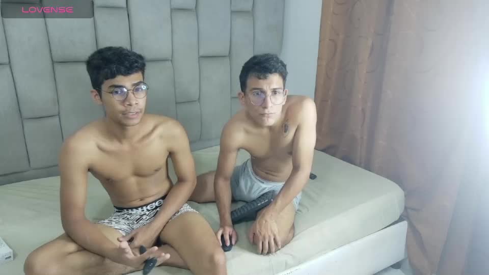 desire4duo Webcam Chat August 25, 2026