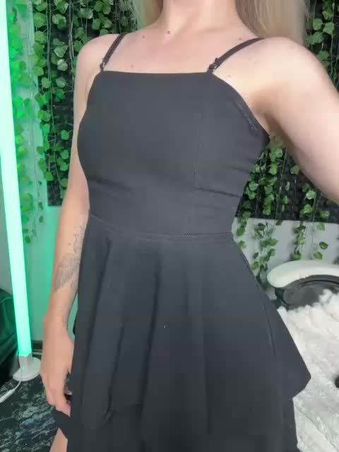 Eva_Kit Webcam Chat August 25, 2026