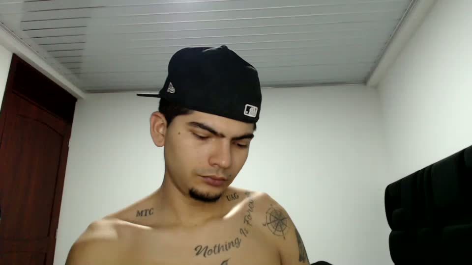 skinny_badboy Webcam Chat August 25, 2026