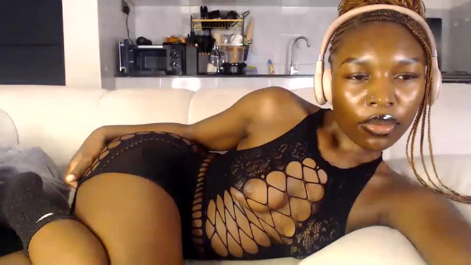 tiana_kay Webcam Chat August 25, 2026