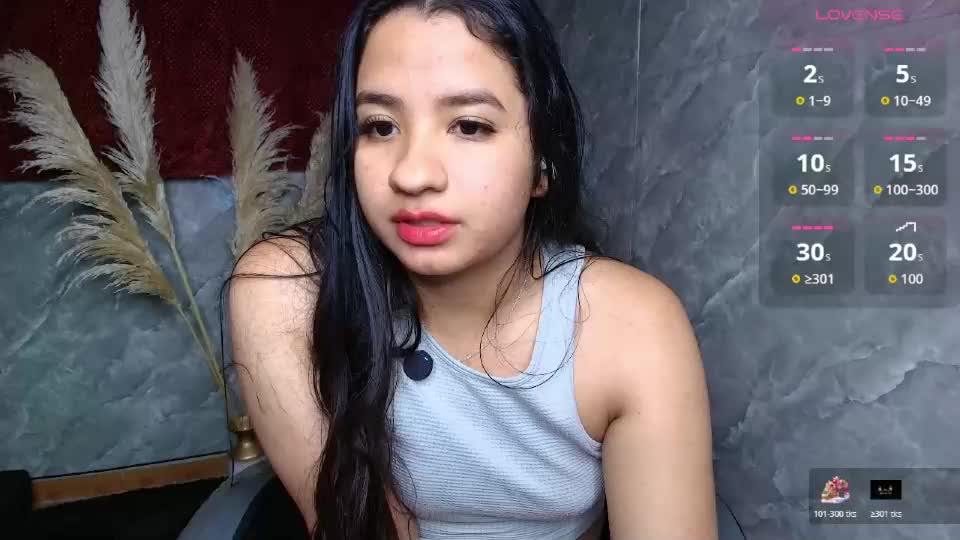 thepeach_ Webcam Chat August 25, 2026