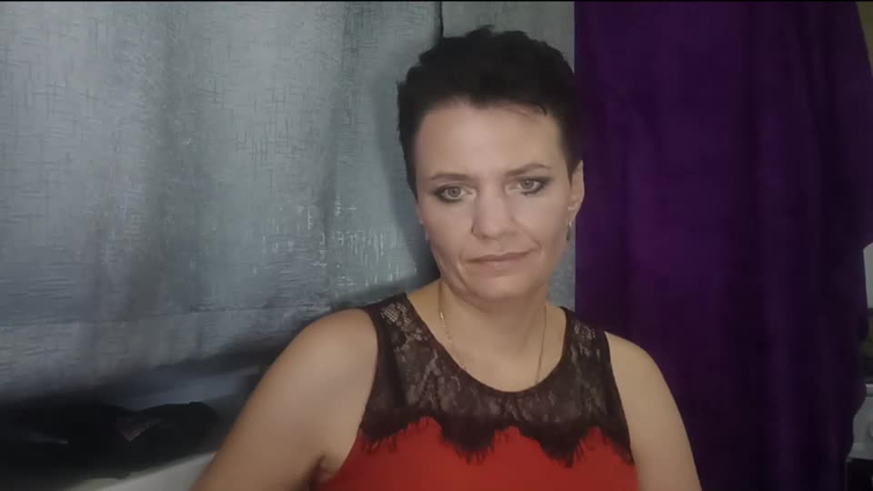 hotmamaqueen234 Webcam Chat August 25, 2026