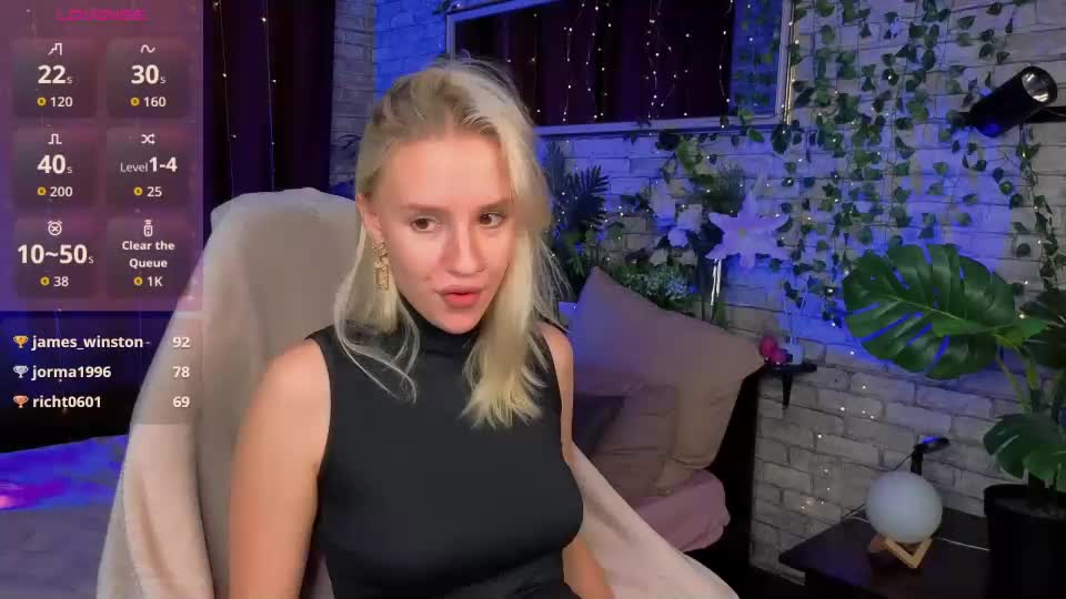 angel_tessa Webcam Chat August 25, 2026