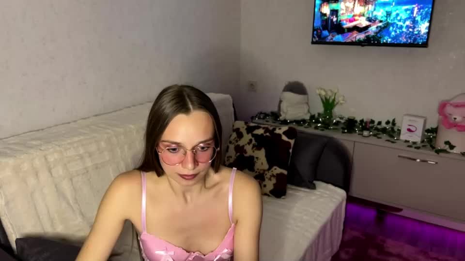 amy_yammy3 Webcam Chat August 25, 2026