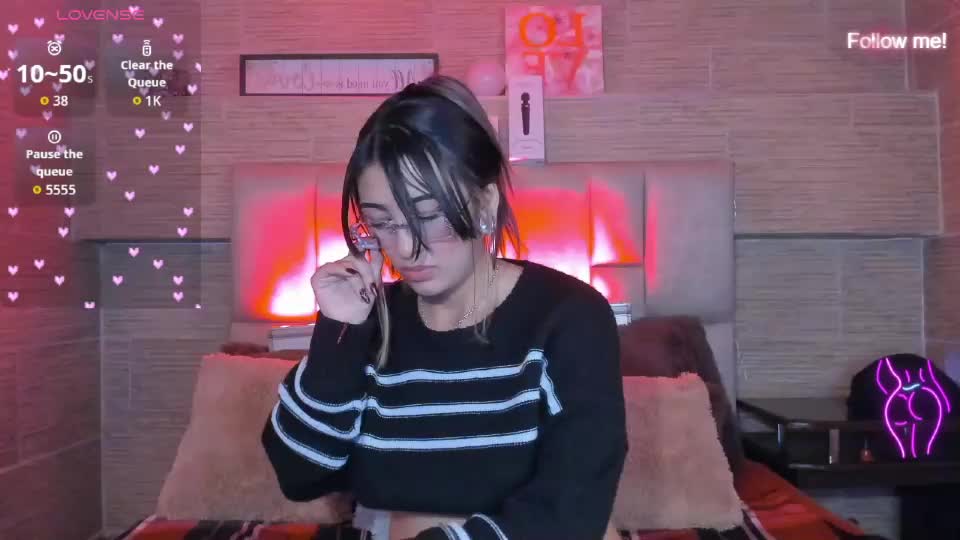 mia_smoke_ Webcam Chat August 25, 2026