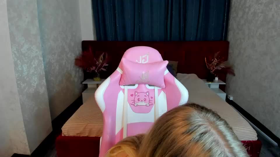 asya_almost Webcam Chat August 25, 2026