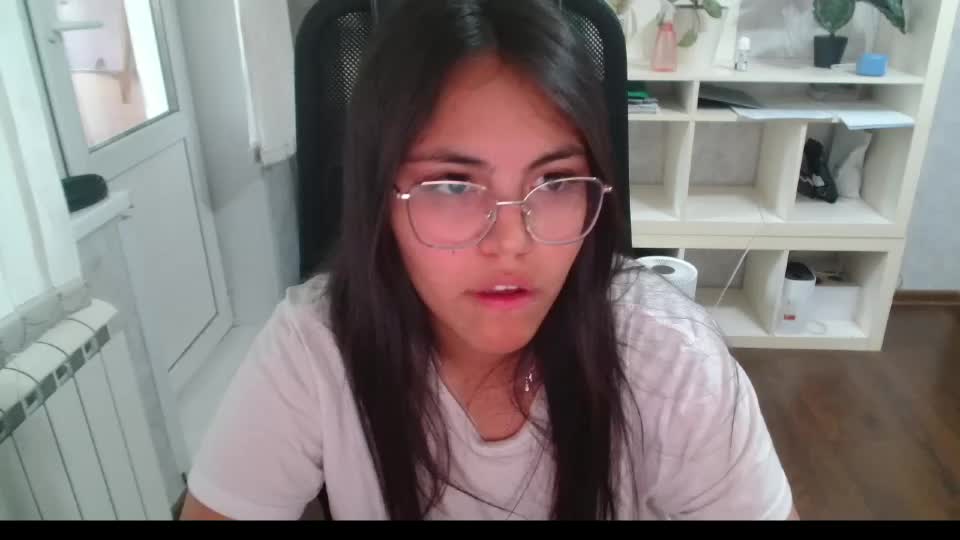 anda_here Webcam Chat August 25, 2026