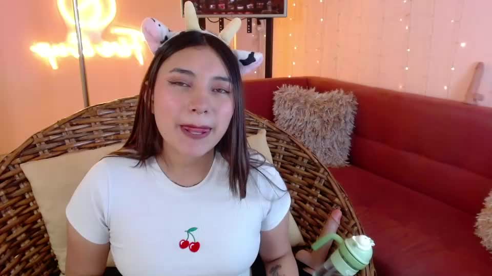 incredible_foxxy Webcam Chat August 25, 2026
