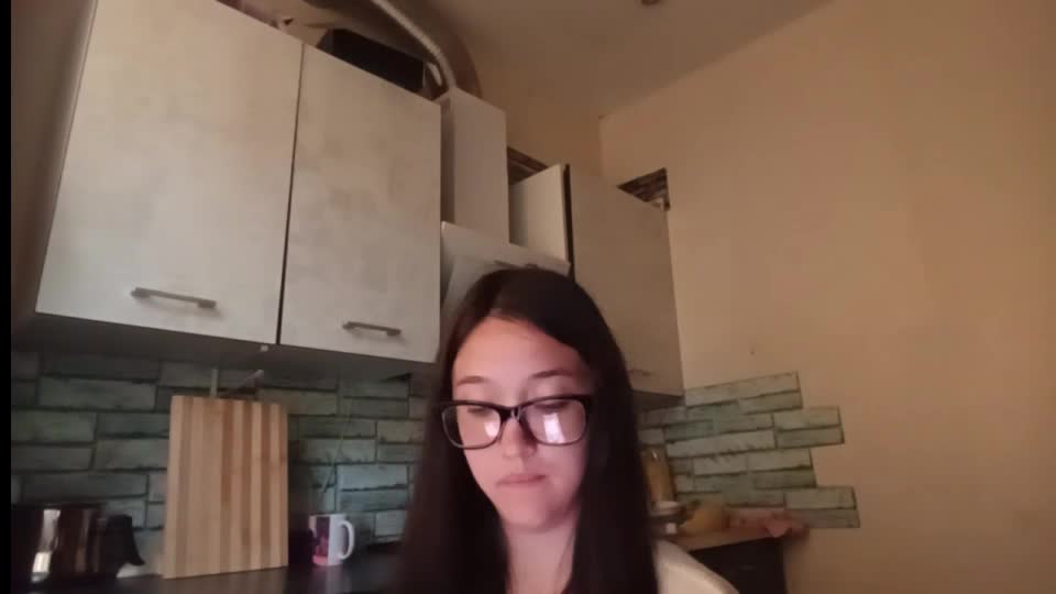 elouisevallian Webcam Chat August 26, 2026