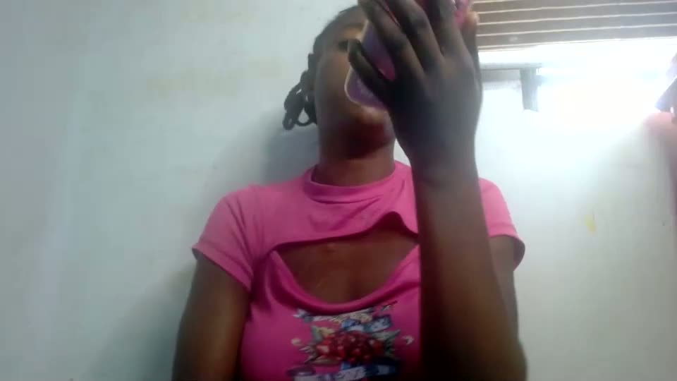 juicyberryx Webcam Chat August 26, 2026