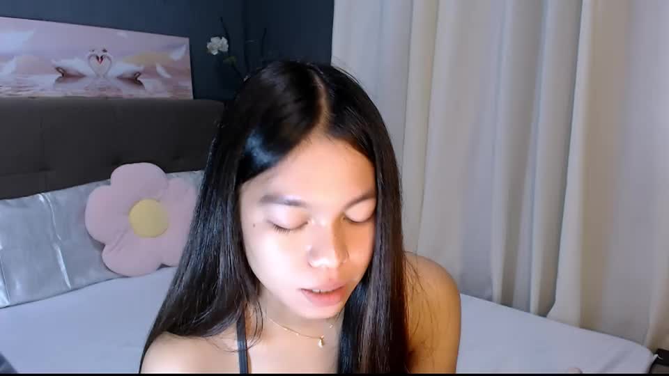 carmella_amethyst Webcam Chat August 26, 2026