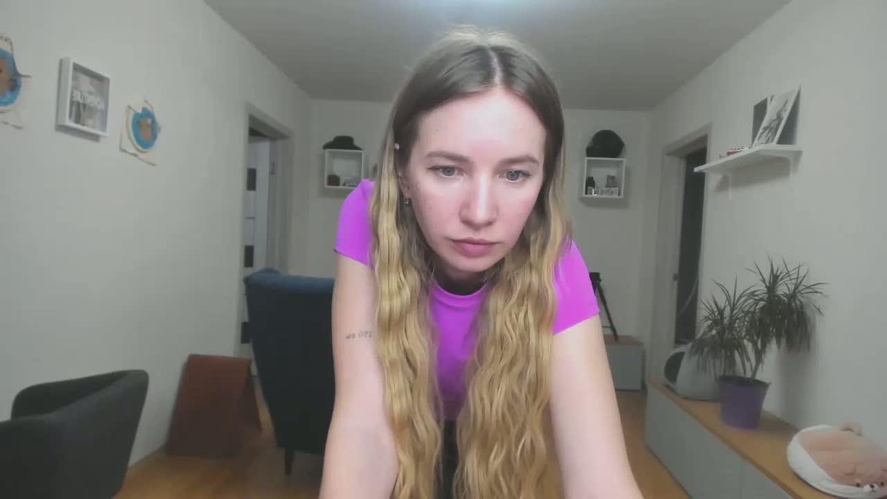 mel-collins Webcam Chat August 26, 2026