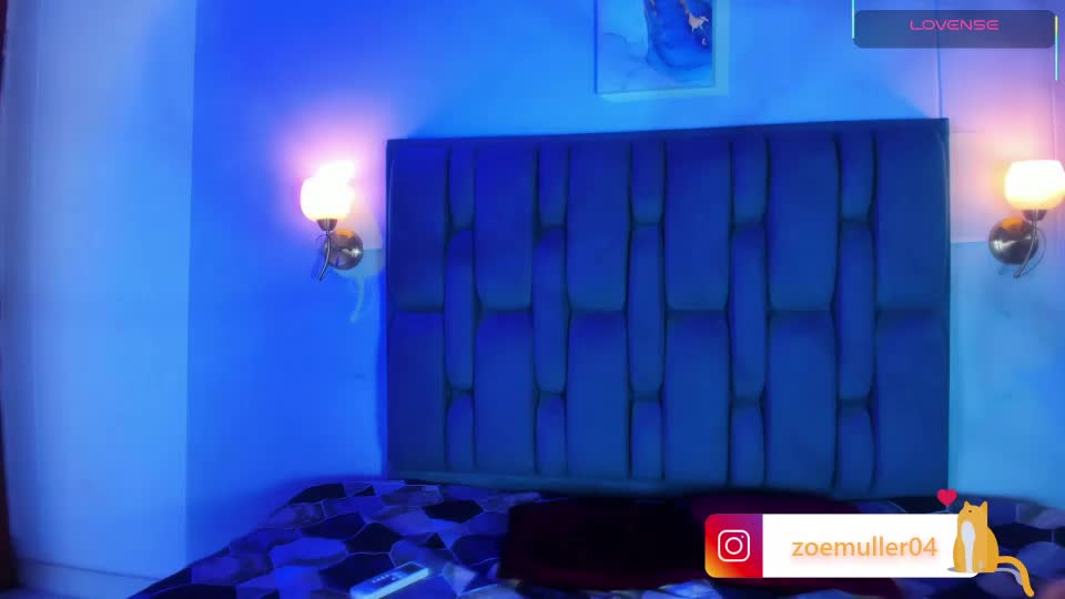 zoe_axel1 Webcam Chat August 26, 2026