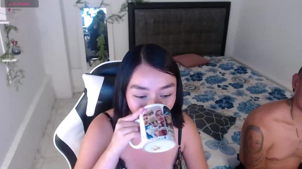 ari_2dcouple Webcam Chat August 26, 2026