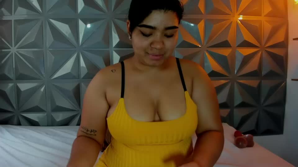 selene_moon12 Webcam Chat August 26, 2026