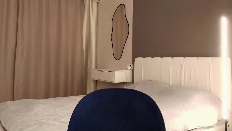uriyani Webcam Chat August 26, 2026
