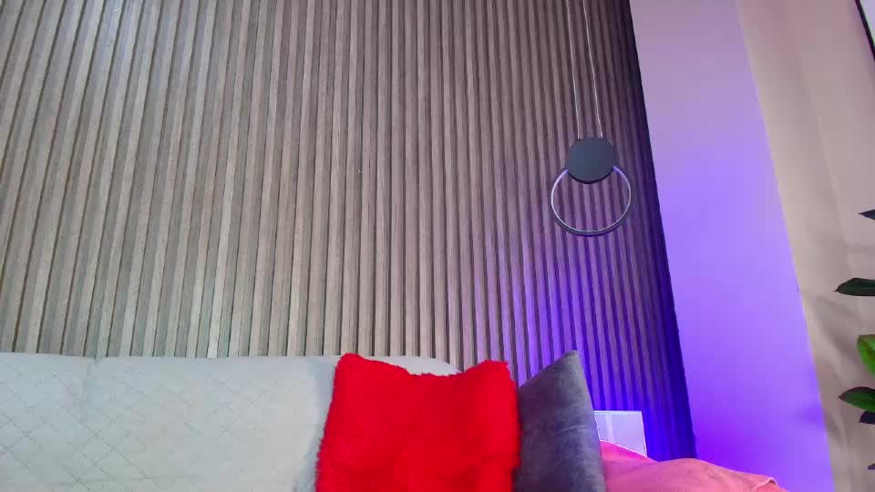 biancaa__18 Webcam Chat August 26, 2026