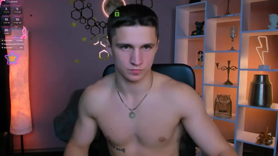 emmanuel_shine Webcam Chat August 26, 2026