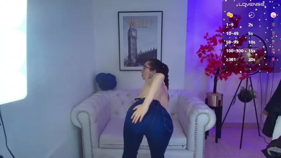 veronica_miiller Webcam Chat August 26, 2026