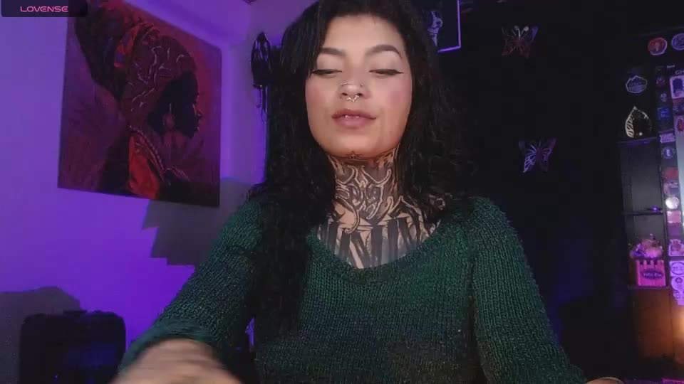 ema_ploxx Webcam Chat August 26, 2026
