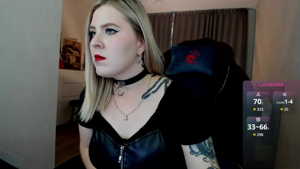 oliviamunk Webcam Chat August 27, 2026