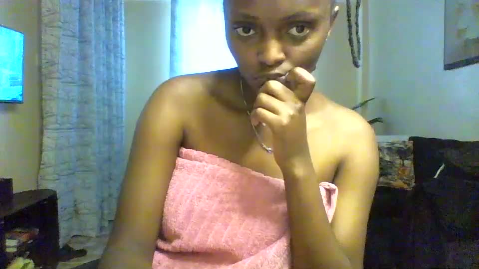 babylisah Webcam Chat August 27, 2026
