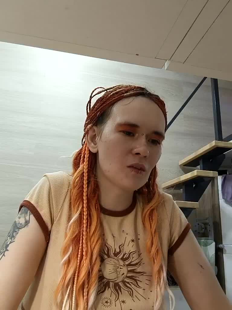 Moon_Fox Webcam Chat August 27, 2026
