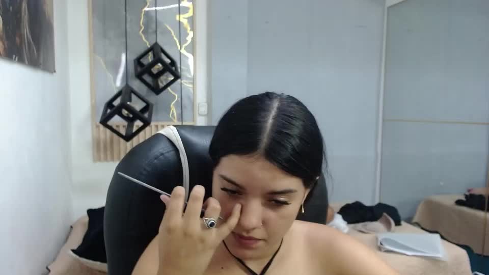 vanessa_f Webcam Chat August 27, 2026
