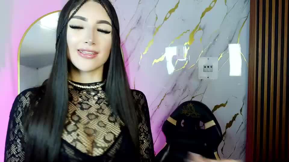baby_nicols_m Webcam Chat August 27, 2026