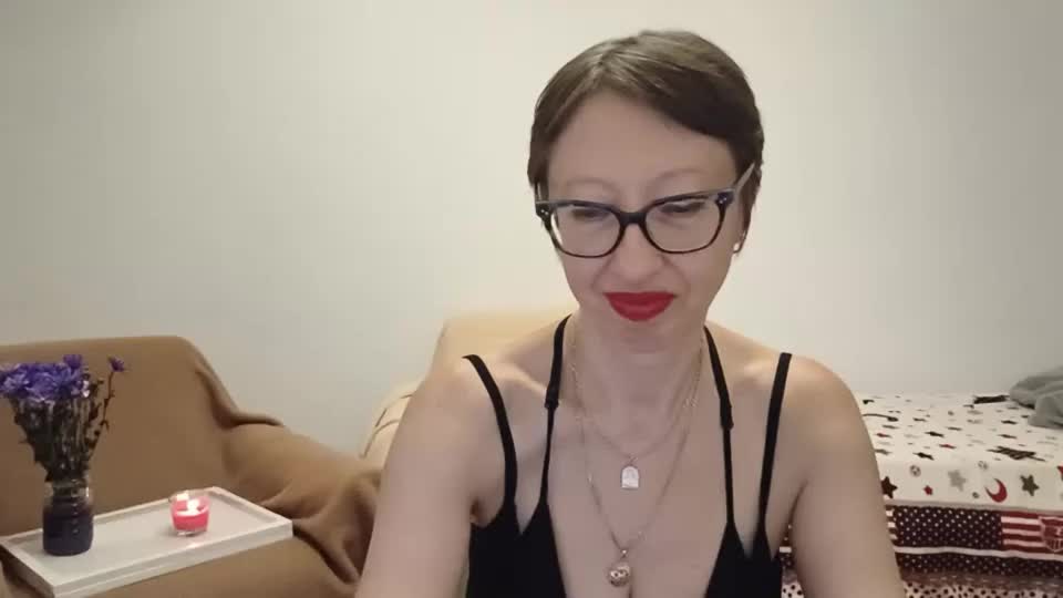 bellarose_2020 Webcam Chat August 27, 2026