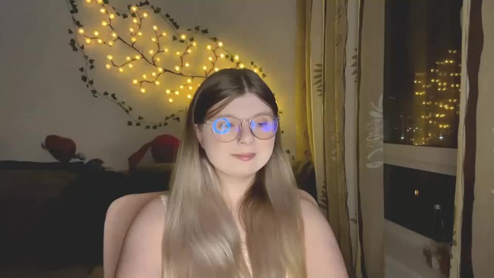kirayume Webcam Chat August 27, 2026