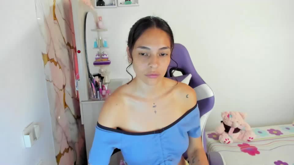 juliette_sweet05 Webcam Chat August 27, 2026