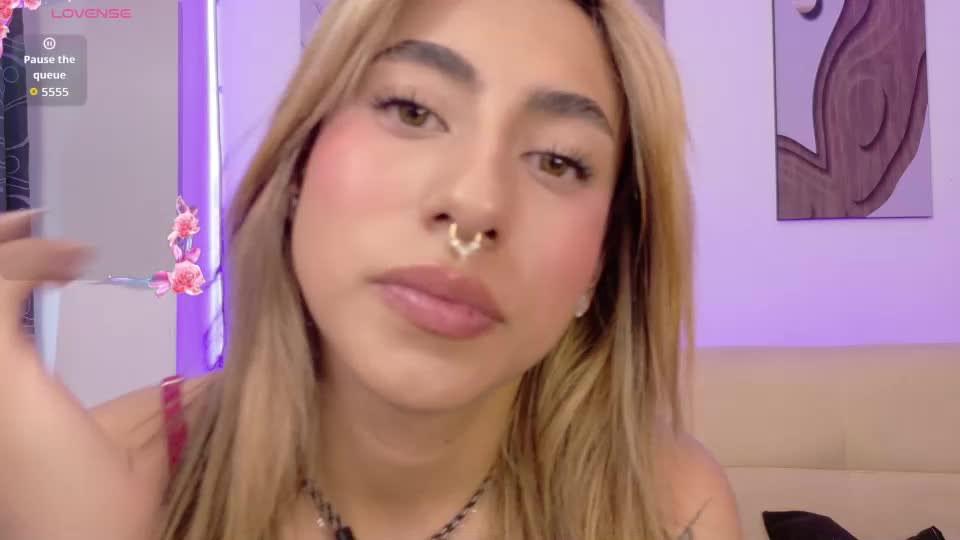 lily_cooper1 Webcam Chat August 27, 2026