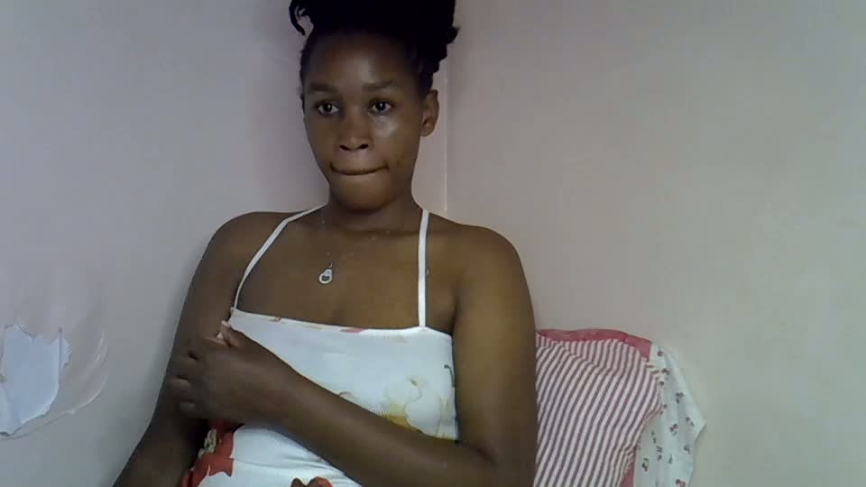 angel_mia5 Webcam Chat August 27, 2026