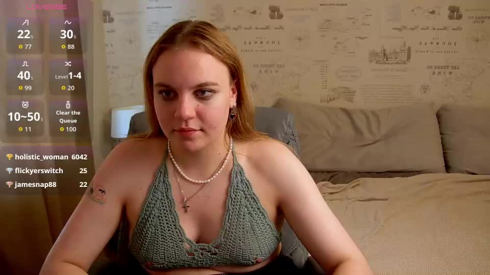 glow_margo Webcam Chat August 27, 2026