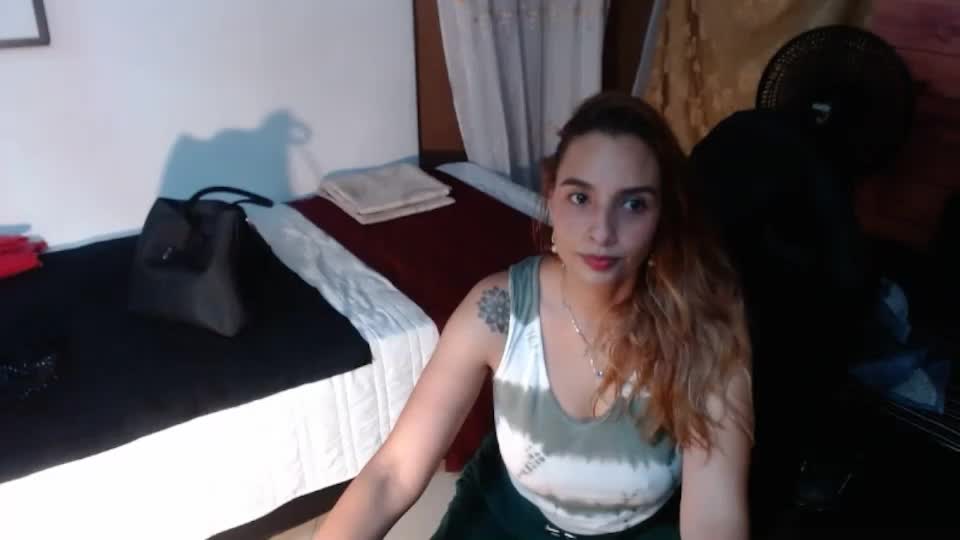 sara_thompson01 Webcam Chat August 27, 2026