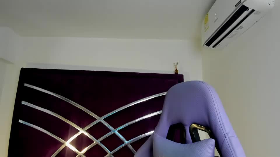 ateneaxht Webcam Chat August 27, 2026