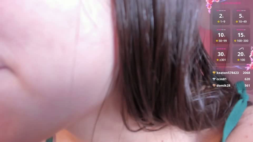 trixxie_18 Webcam Chat August 27, 2026