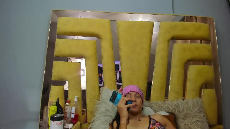alahiaevanss Webcam Chat August 28, 2026