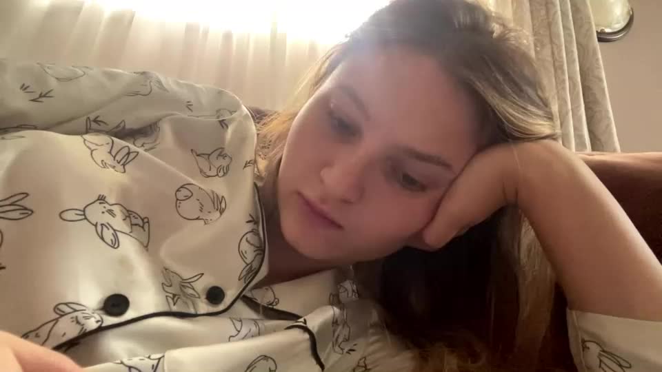crystalstipp Webcam Chat August 28, 2026