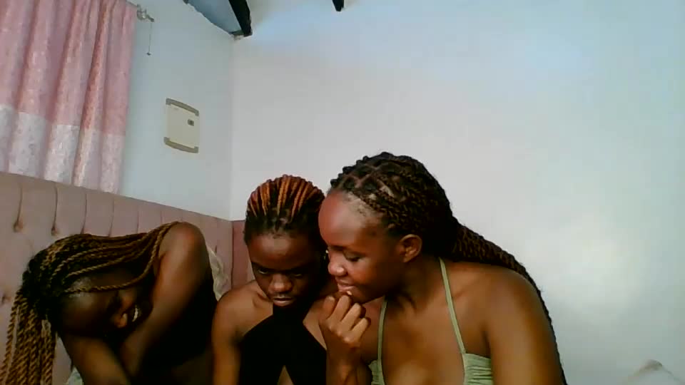 ivory_mae Webcam Chat August 28, 2026