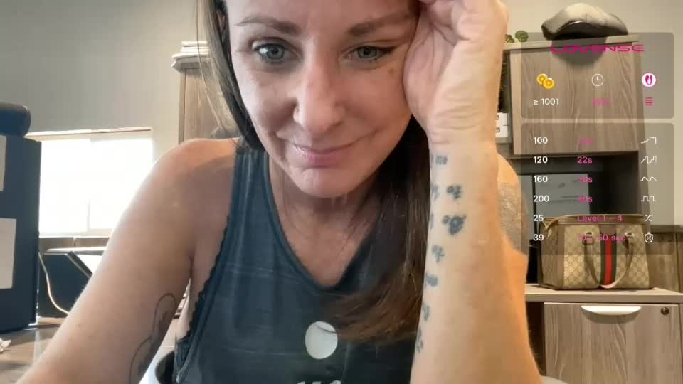 kittykattlove2 Webcam Chat August 28, 2026